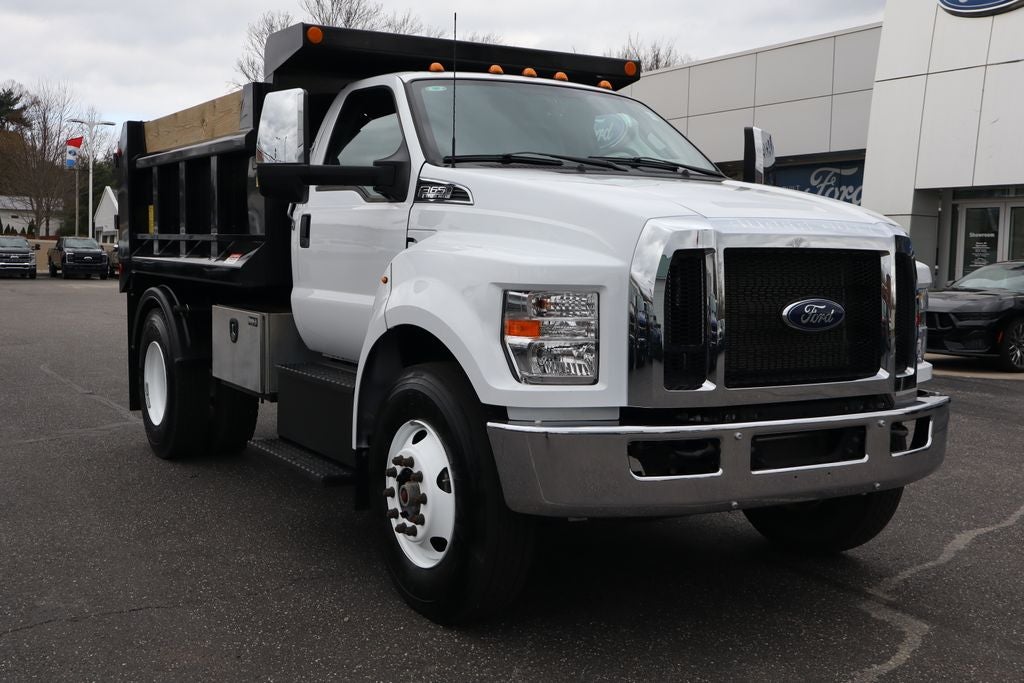2025 Ford F-650SD — side profile view