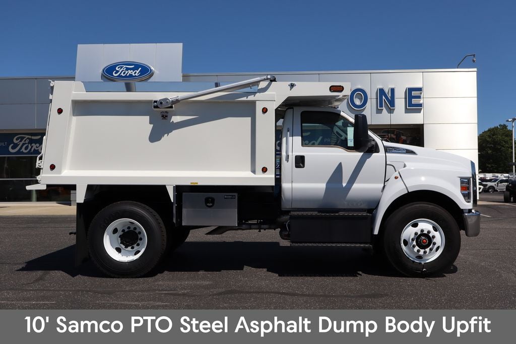 2027 Ford F-750SD Base in Oxford White — front three-quarter view