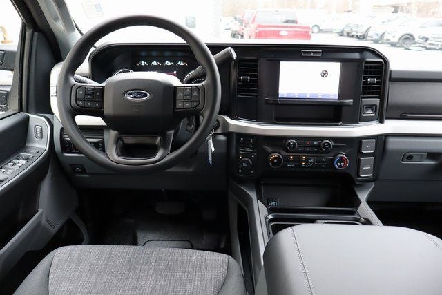 2026 Ford F-350SD — detail view