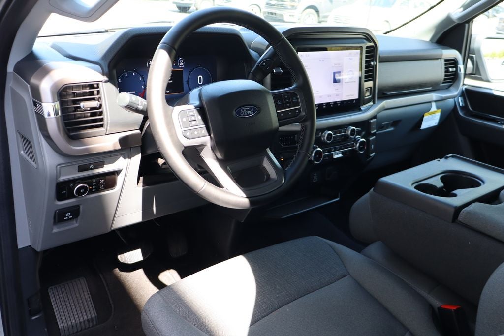 2025 Ford F-150 — interior view
